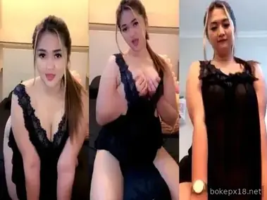 Bokep Live Cewek Chubby Colmek Nikmat Asyik poster