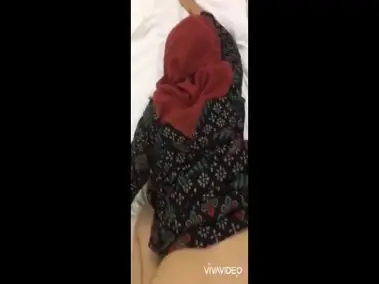 Jilbab Ngentot Asisten Kantor Skandal Office HD poster